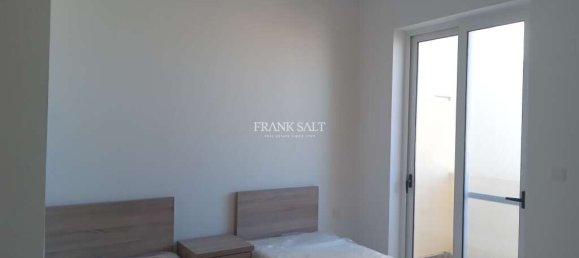 2 bedrooms Penthouse in Xewkija, Malta No. 5907 4