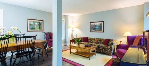 5 bedrooms House in Mississauga, Canada No. 753 9