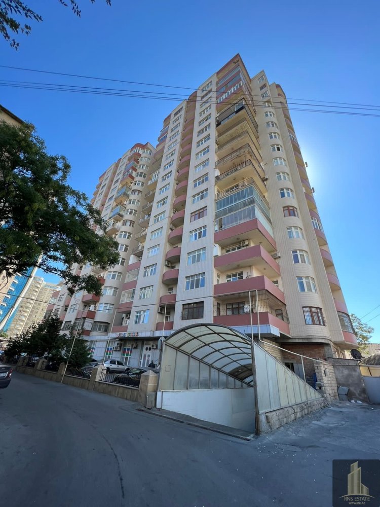 3 Schlafzimmer Wohnung in Jasamal, Azerbaijan, Nr. 2141