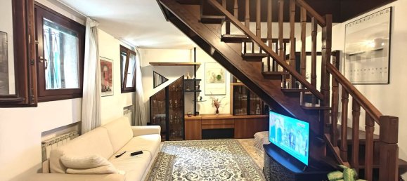 3 rooms Apartment in Venice, Italy No. 265746 2