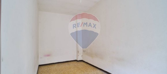 3 rooms Apartment in San Secondo Parmense, Italy No. 291830 2