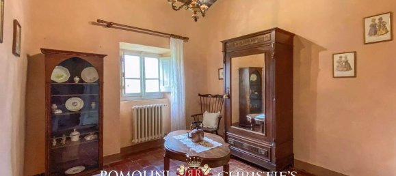 9 rooms House in Cortona, Italy No. 126792 24