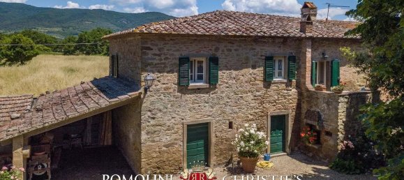 9 rooms House in Cortona, Italy No. 126792 3