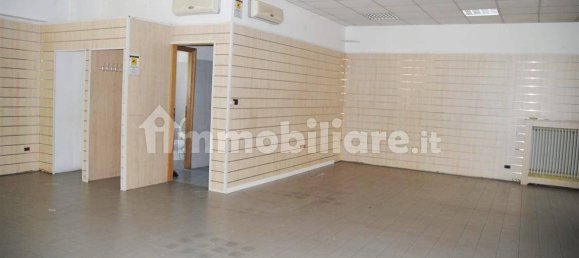 Propiedad comercial de 1 habitación en Mogliano Veneto, Italy No. 168353 3