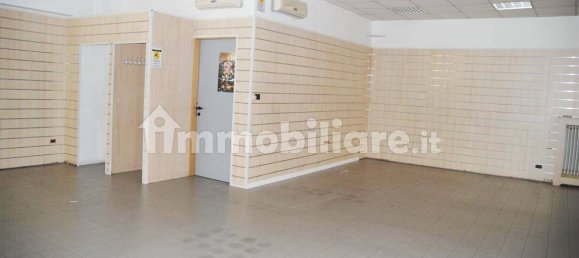 Propiedad comercial de 1 habitación en Mogliano Veneto, Italy No. 168353 4