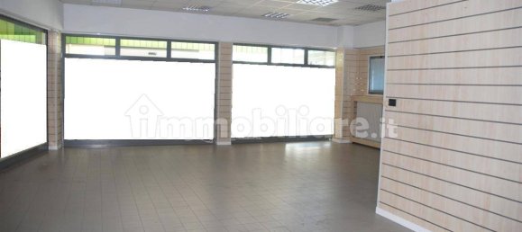 Propiedad comercial de 1 habitación en Mogliano Veneto, Italy No. 168353 6