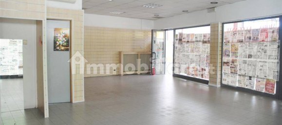 Propiedad comercial de 1 habitación en Mogliano Veneto, Italy No. 168353 10