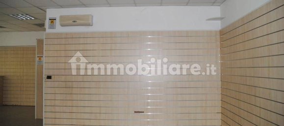 Propiedad comercial de 1 habitación en Mogliano Veneto, Italy No. 168353 12