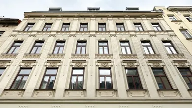 2غرفة شقة في Favoriten, Austria رقم 73070