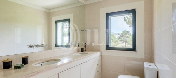 5 Schlafzimmer Haus in Colares, Portugal, Nr. 114671 25