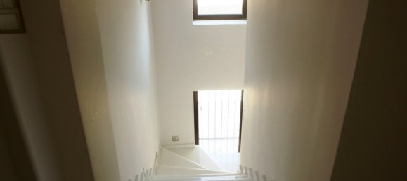 5 bedrooms Villa in Thessaloniki, Greece No. 1255 12