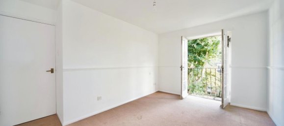 2 Schlafzimmer Wohnung in Enfield, United Kingdom, Nr. 11523 14