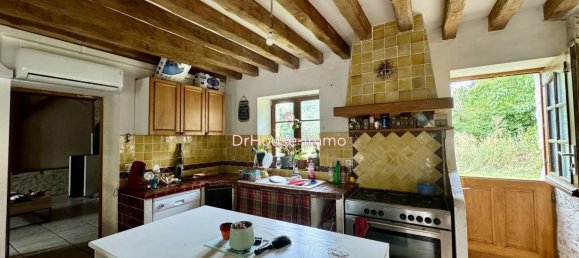 3 bedrooms House in Treilles-en-Gatinais, France No. 251329 4