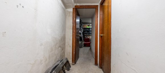 585m² Commercial property in Granada, Spain No. 166669 9