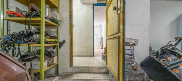 585m² Commercial property in Granada, Spain No. 166669 3