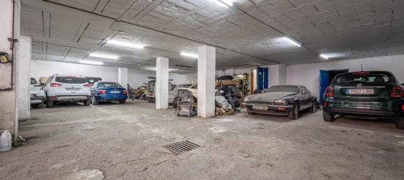 585m² Commercial property in Granada, Spain No. 166669 46