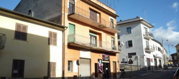 5-salle Appartement à Ceccano, Italy No. 76765 2