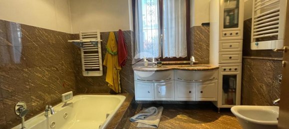 5-salle Maison à Lissone, Italy No. 230280 20