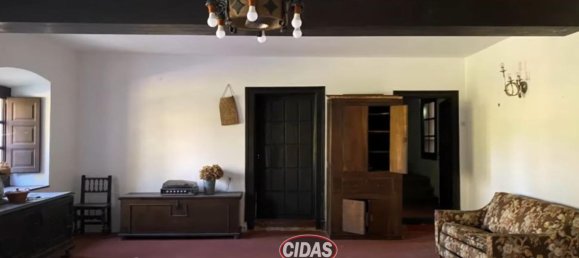 10 bedrooms Castles in Oviedo, Spain No. 74004 10