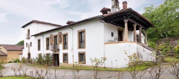 10 bedrooms Castles in Oviedo, Spain No. 74004 3