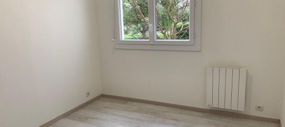 Apartamento de 3 dormitorios en Orleans, France No. 151958 7