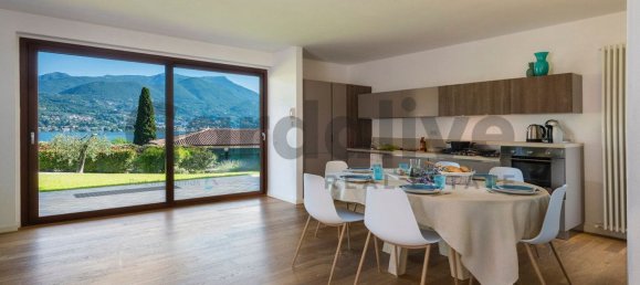 6 rooms Villa in San Felice del Benaco, Italy No. 308901 2
