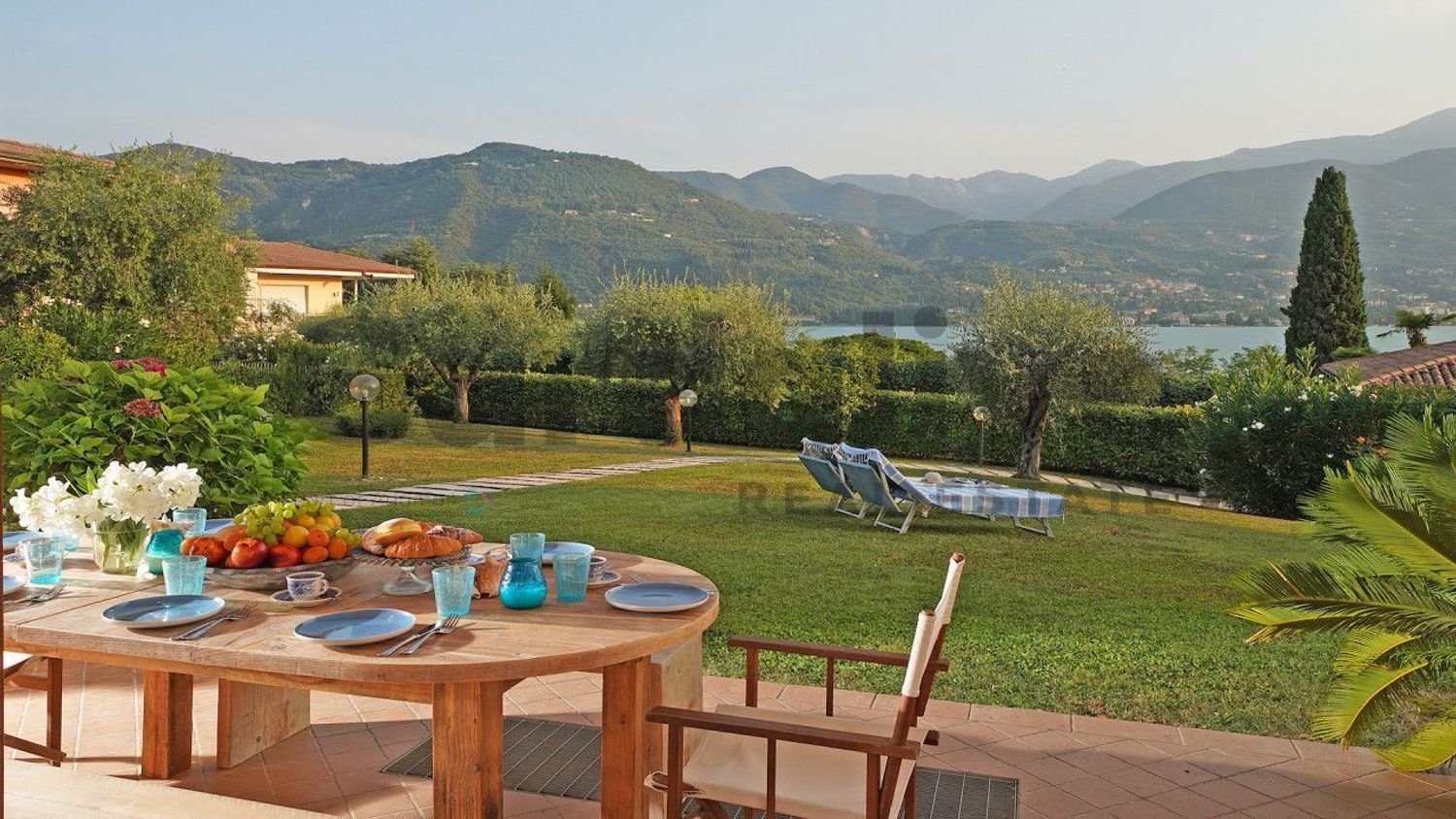 6 rooms Villa in San Felice del Benaco, Italy No. 308901
