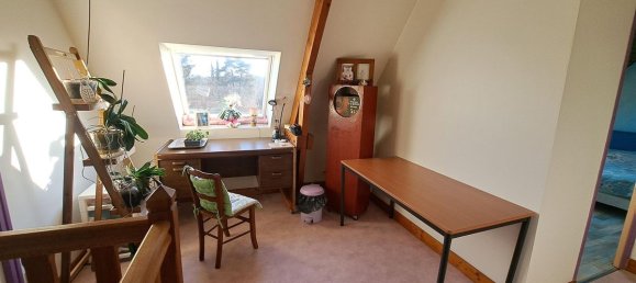 4 bedrooms House in Change, France No. 112129 9