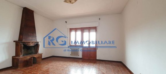 Apartamento de 4 divisões em Lubriano, Italy N.º 142419 3