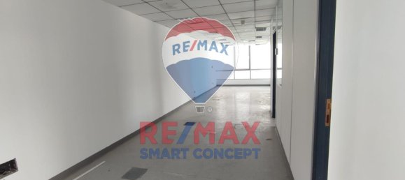 Bureau à Al Khalidiya, UAE 182m² No. 36267 2