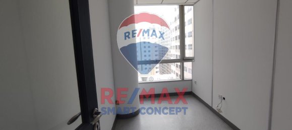 Bureau à Al Khalidiya, UAE 182m² No. 36267 3