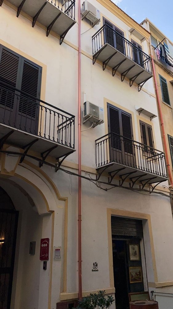 Пентхаус с 4 комнатами в Палермо, Италия № 46518