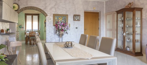 Квартира с 3 спальнями в Кастельфидардо, Италия № 232966 2