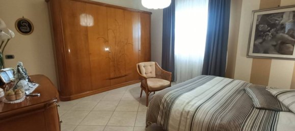 Villa de 4 dormitorios en Macchia d'Isernia, Italy No. 89603 35