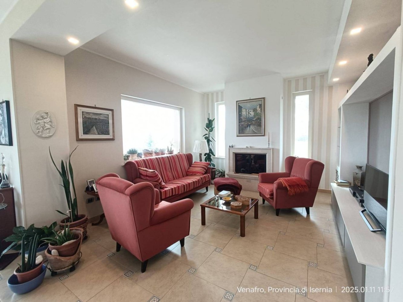 Villa de 4 dormitorios en Macchia d'Isernia, Italy No. 89603