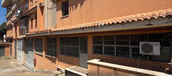 560m² Commercial property in Rome, Italy No. 260597 30