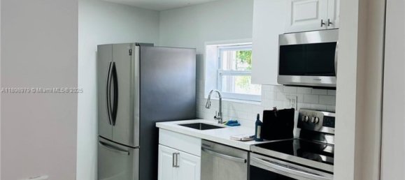 3 bedrooms Villa for sale in Miami, Miami-Dade, Florida, USA № 614870 27