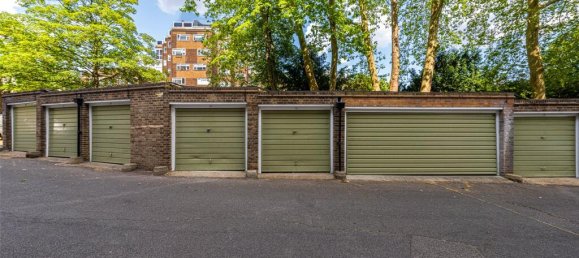 3 bedrooms Apartment in London, United Kingdom No. 8924 15