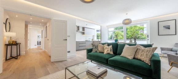 3 bedrooms Apartment in London, United Kingdom No. 8924 8