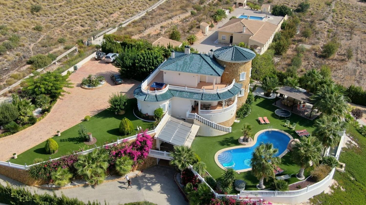 Villa de 5 dormitorios en Hondon De Las Nieves, Spain No. 63584