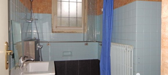 Casa de 7 dormitorios en Vineuil, France No. 158443 10