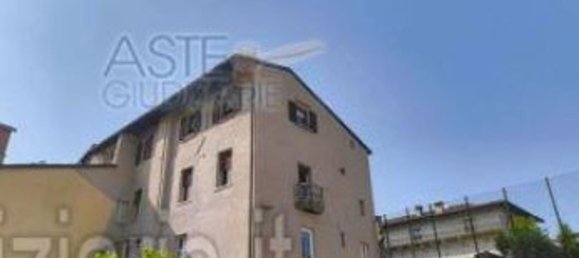 5 bedrooms Apartment in Brescia, Italy No. 360929 6
