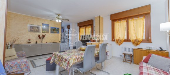 3 Schlafzimmer Wohnung in Milan, Italy, Nr. 248842 11