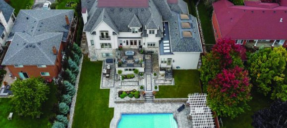 4 bedrooms House in Mississauga, Canada No. 456 5