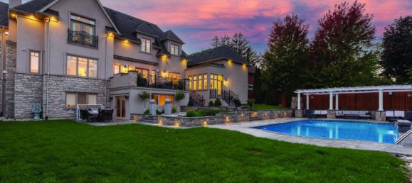 4 bedrooms House in Mississauga, Canada No. 456 6