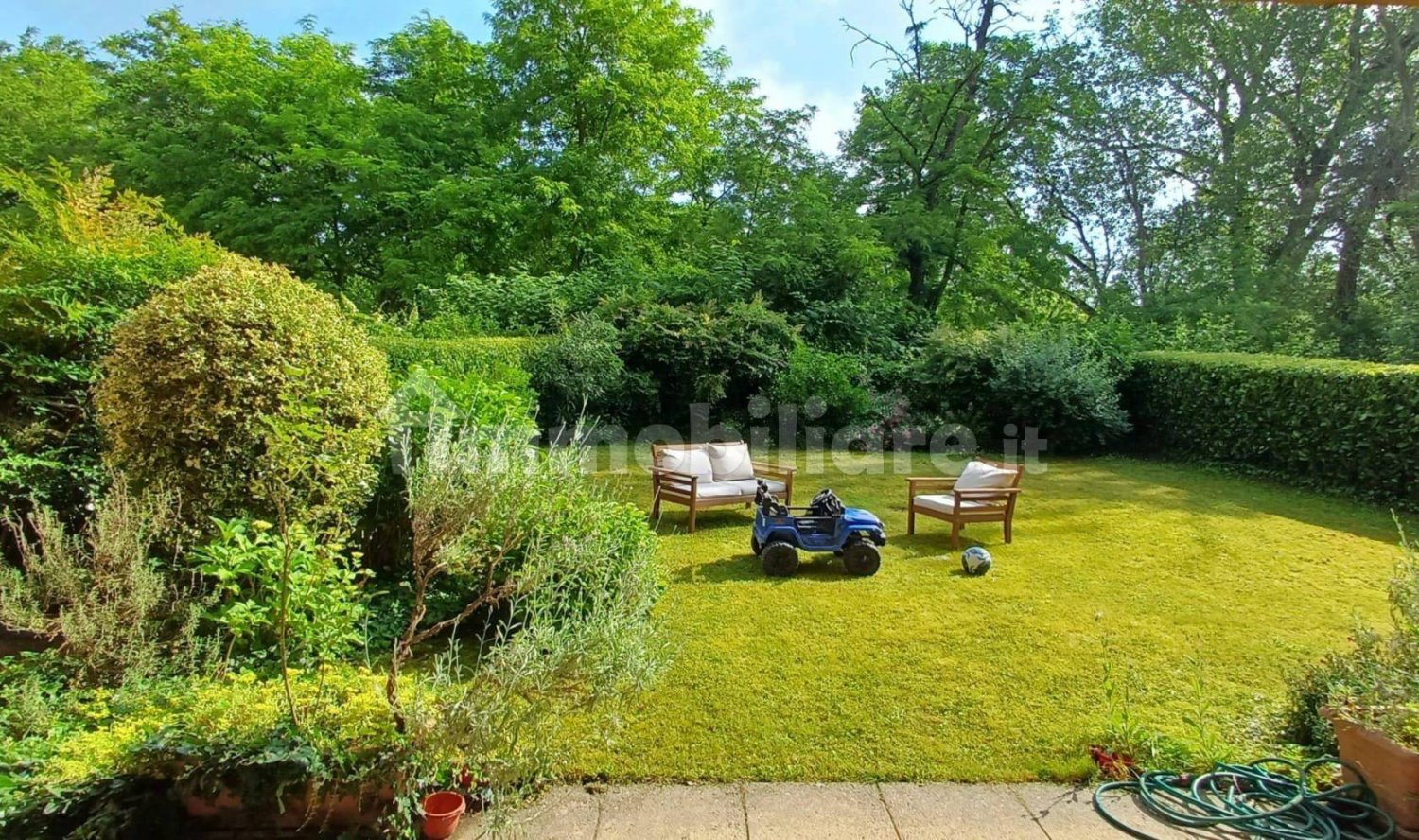 1 غرف نوم شقة في Pavia, Italy رقم 283561