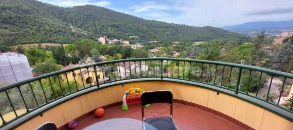 4 Schlafzimmer Villa in Spoleto, Italy, Nr. 176388 13