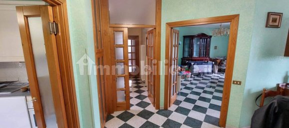 4 Schlafzimmer Villa in Spoleto, Italy, Nr. 176388 2