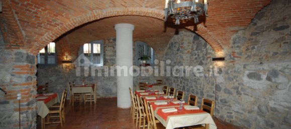 5 rooms Commercial property in Cocquio-Trevisago, Italy No. 172537 10