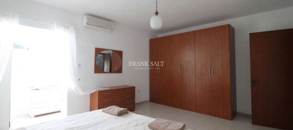 4 bedrooms House in Swieqi, Malta No. 3304 21